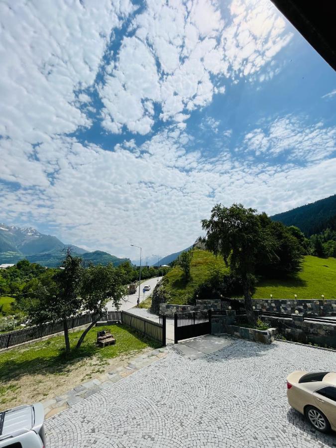 Guesthouse Alpenrose Mestia Exterior photo